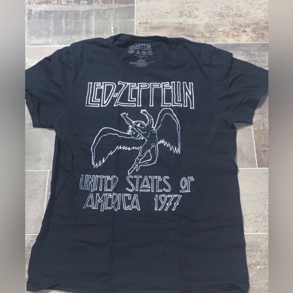 Led Zeppelin T-shirt